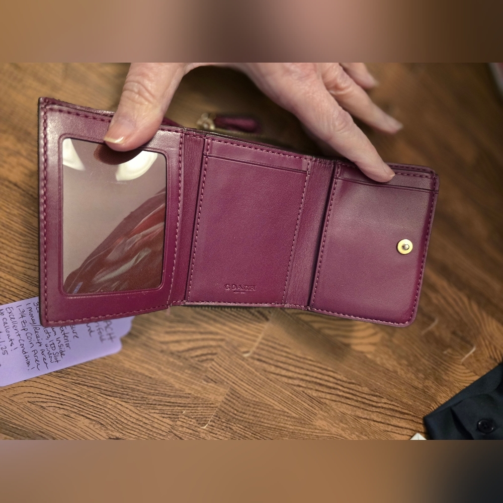 EUC COACH Sm Trifold Zip Around Wallet Dk Brown/Purple Snap Close 3 Card Slots - Picture 9 of 16